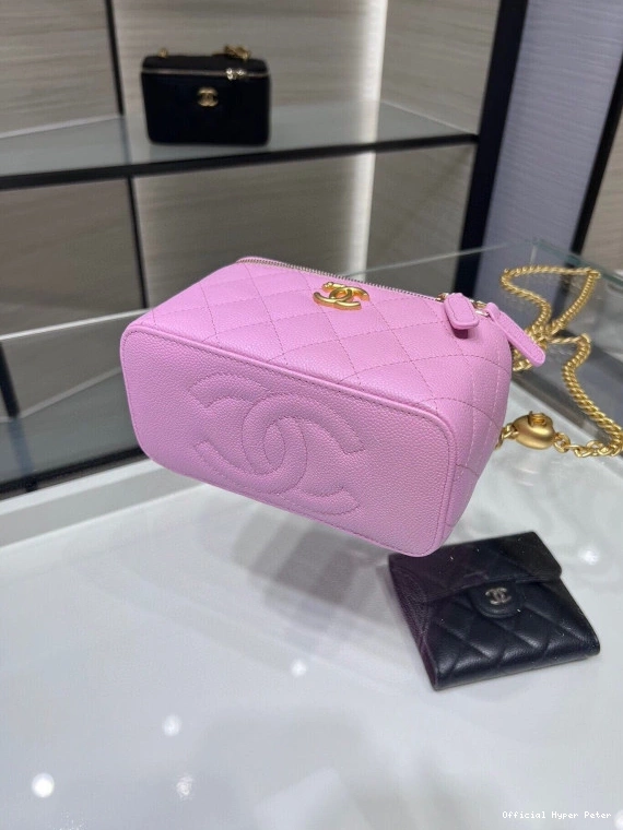 Hyper Peter CHAIN WITH SMALL VANITY CHANEL CHANELASSIC 0725